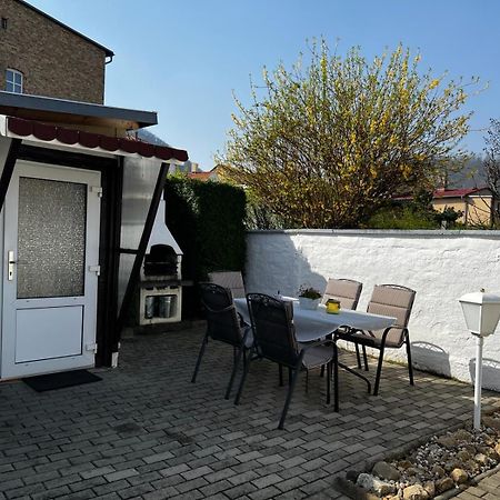 Christels Ferienwohnung 1 In Thale Mit Sonnenterrasse Und Grill Екстер'єр фото