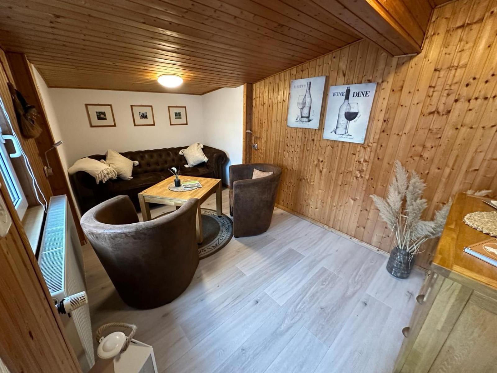 Christels Ferienwohnung 1 In Thale Mit Sonnenterrasse Und Grill Екстер'єр фото