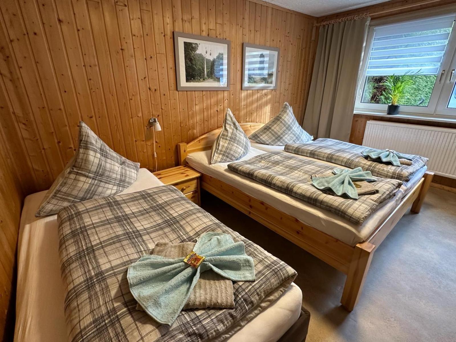 Christels Ferienwohnung 1 In Thale Mit Sonnenterrasse Und Grill Екстер'єр фото