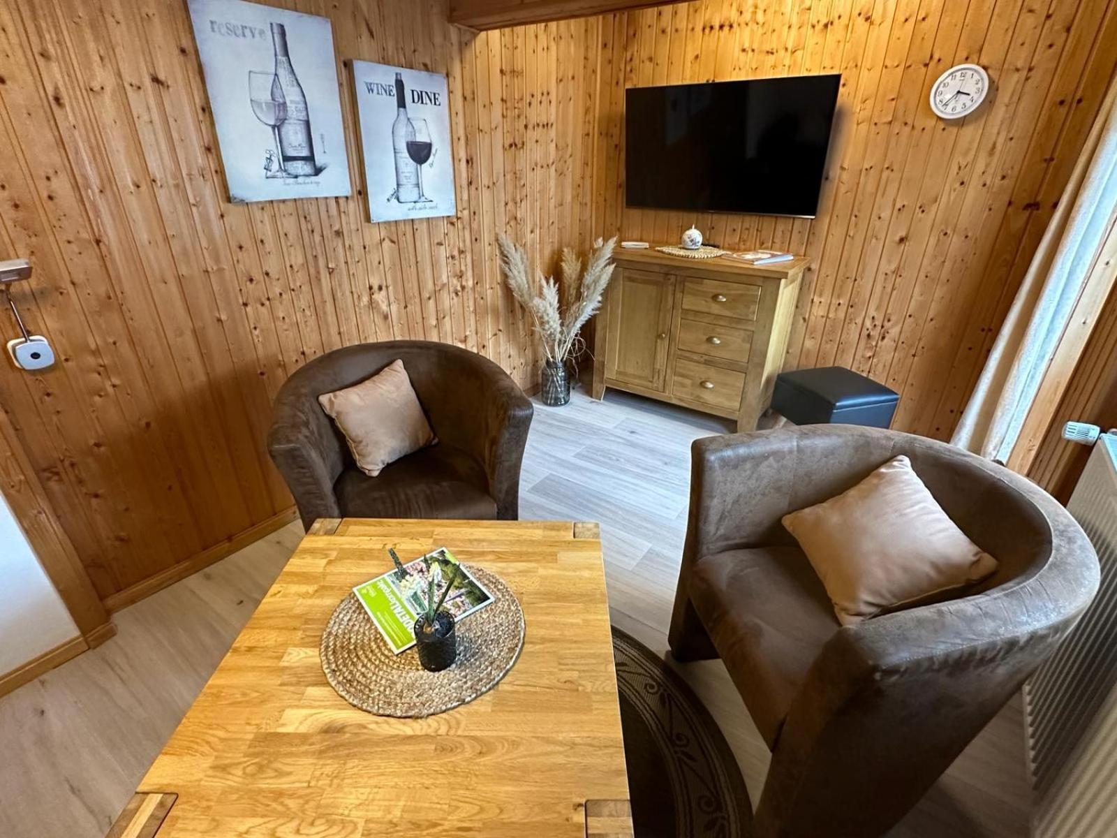 Christels Ferienwohnung 1 In Thale Mit Sonnenterrasse Und Grill Екстер'єр фото