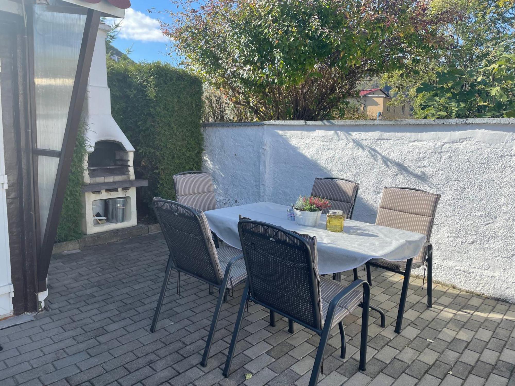 Christels Ferienwohnung 1 In Thale Mit Sonnenterrasse Und Grill Екстер'єр фото