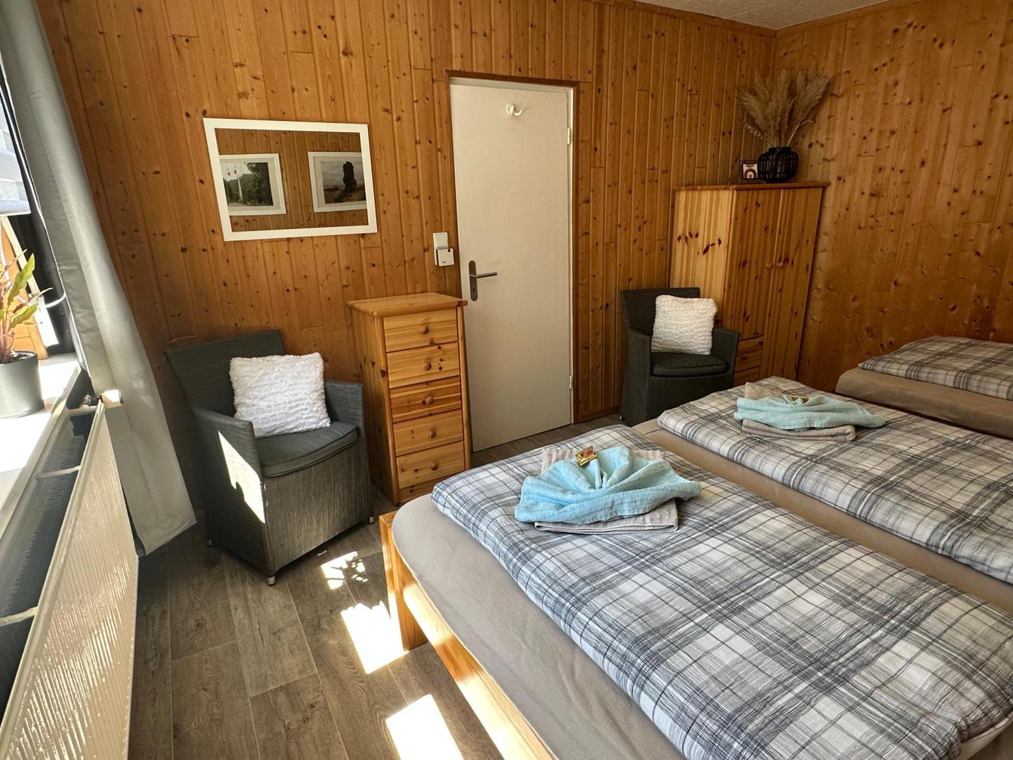 Christels Ferienwohnung 1 In Thale Mit Sonnenterrasse Und Grill Екстер'єр фото